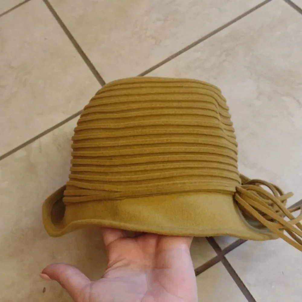 Vintage style bucket hat Fine Velour mustard yellow 20s 30s